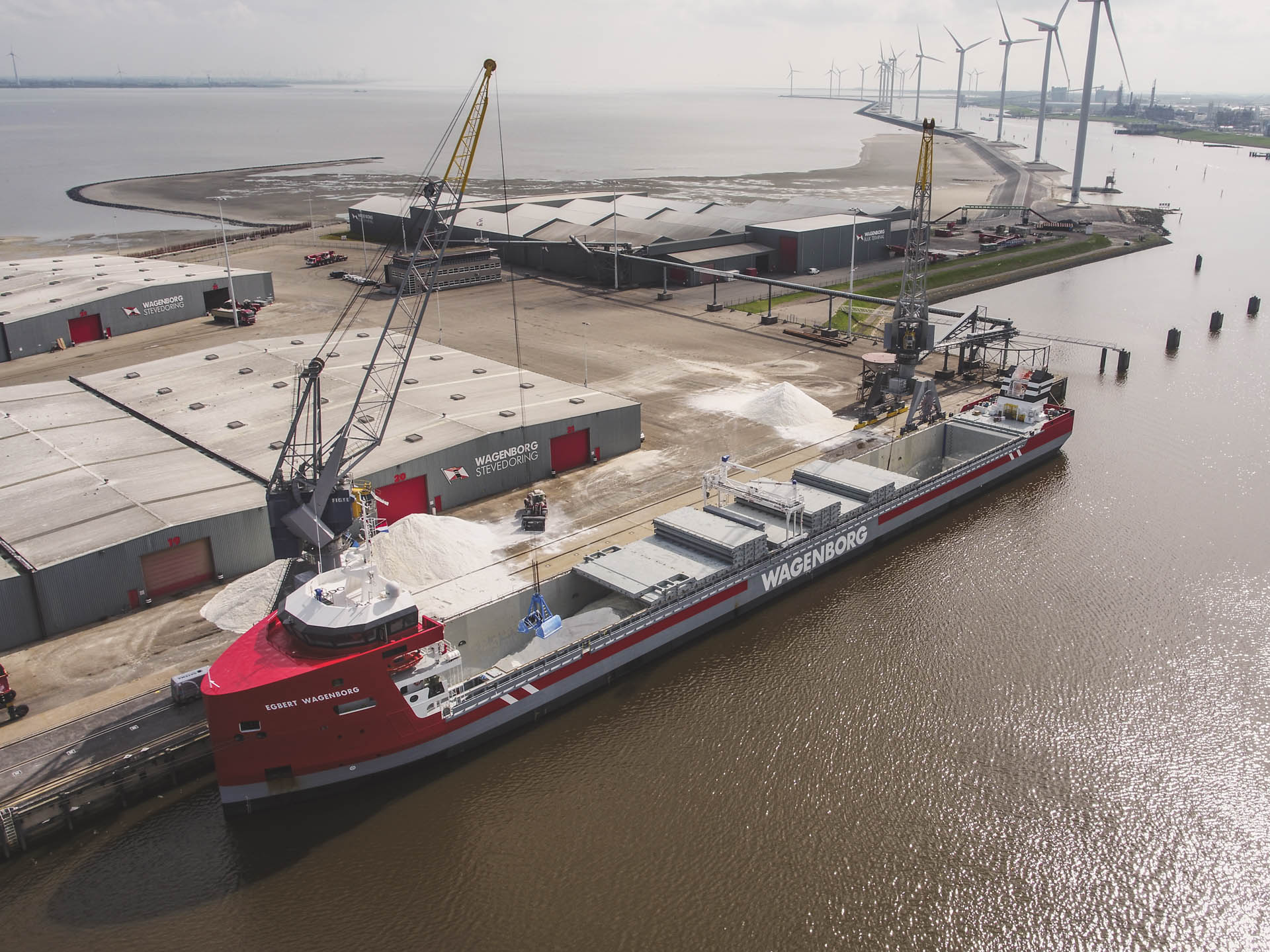 m.v. Egbert Wagenborg returns to home port