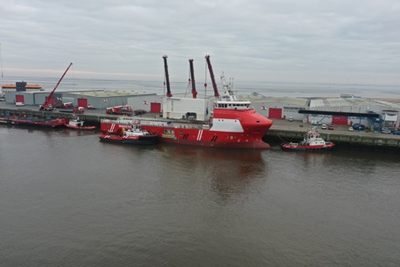 Wagenborg Offshore signs contract for third walk to work vessel on the Southern North Sea